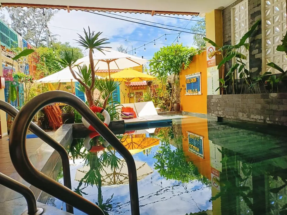 הוי אן Golden Walls Hoiana Villa-Include Breakfast-Swimming Pool דירה